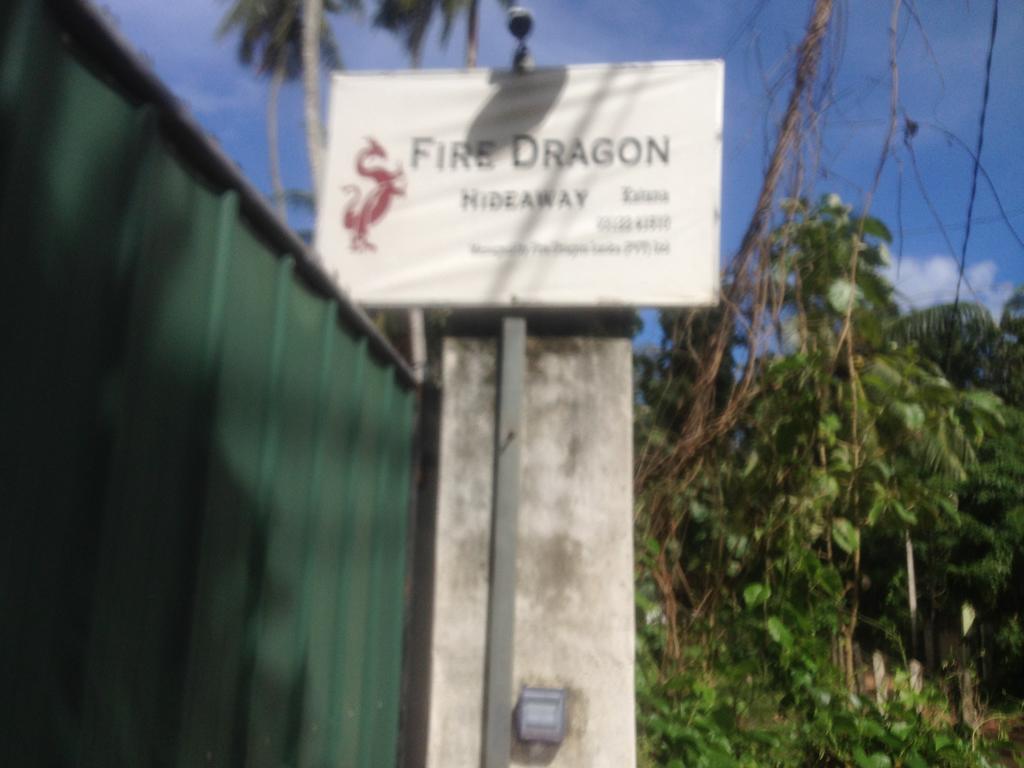 尼甘布 Fire Dragon Hideaway酒店 外观 照片